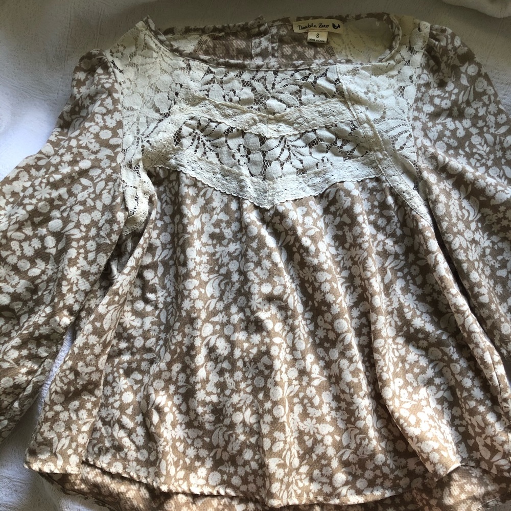 Altar’d State blouse